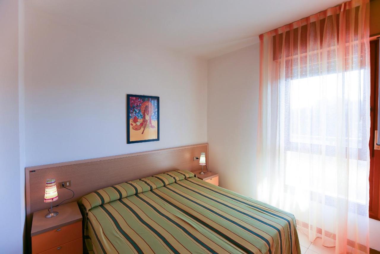 Campiello Apartment Бибионе Екстериор снимка