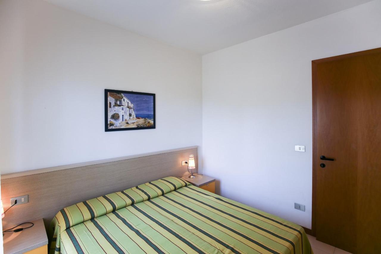 Campiello Apartment Бибионе Екстериор снимка